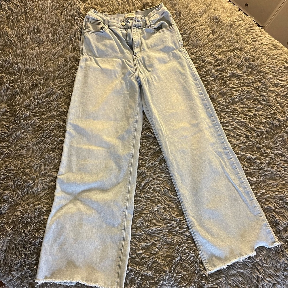 size 11/29 waist wide leg jeans by vibrant MIU